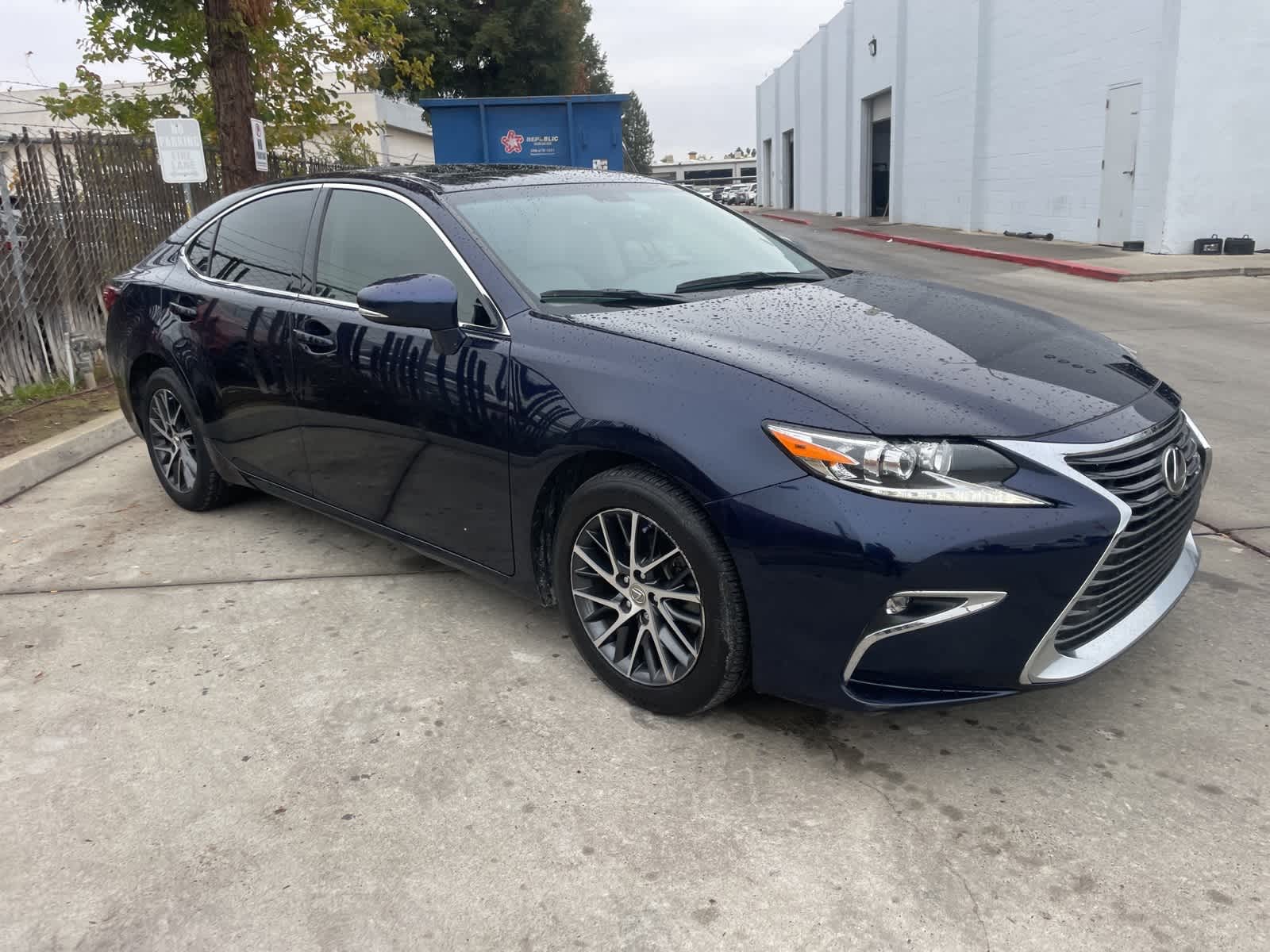 2016 Lexus ES 350  4