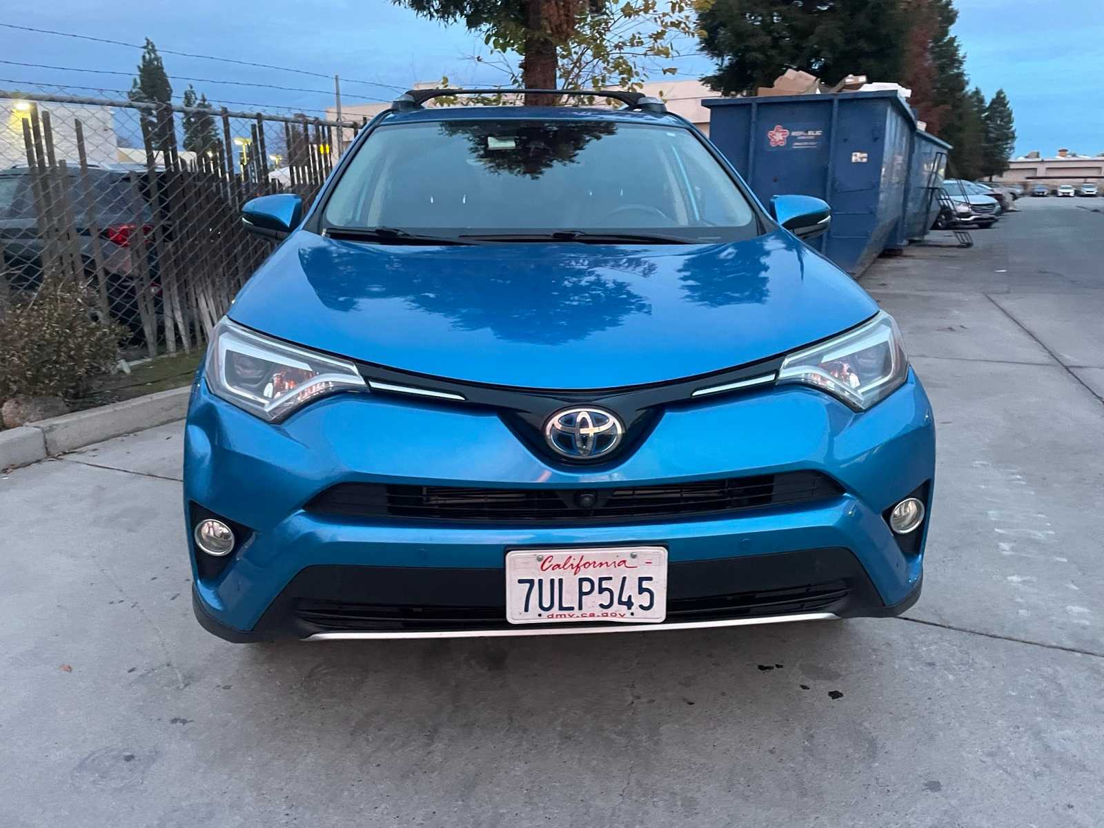 2016 Toyota RAV4 Hybrid Limited 3