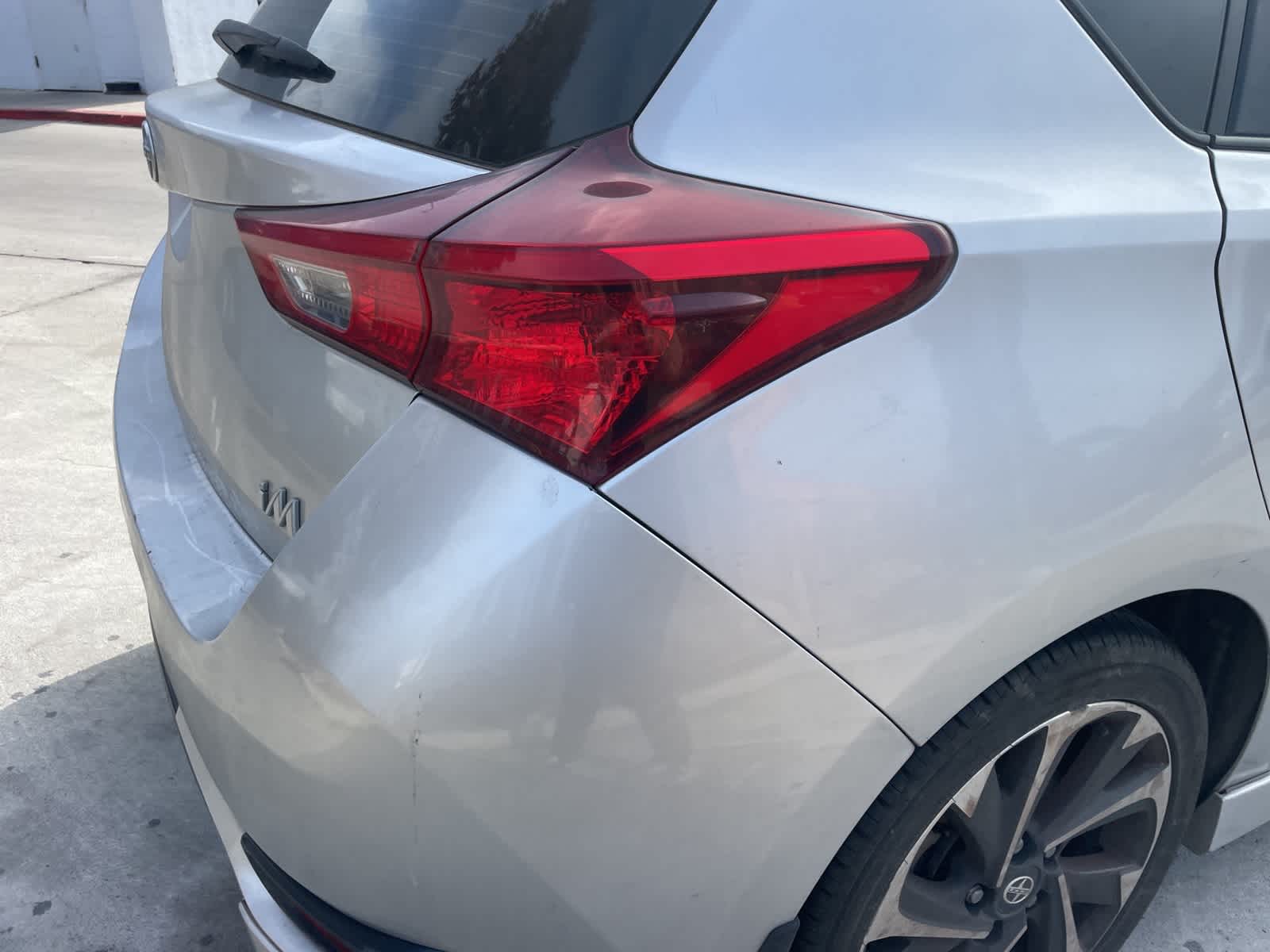 2016 Scion iM BASE 15