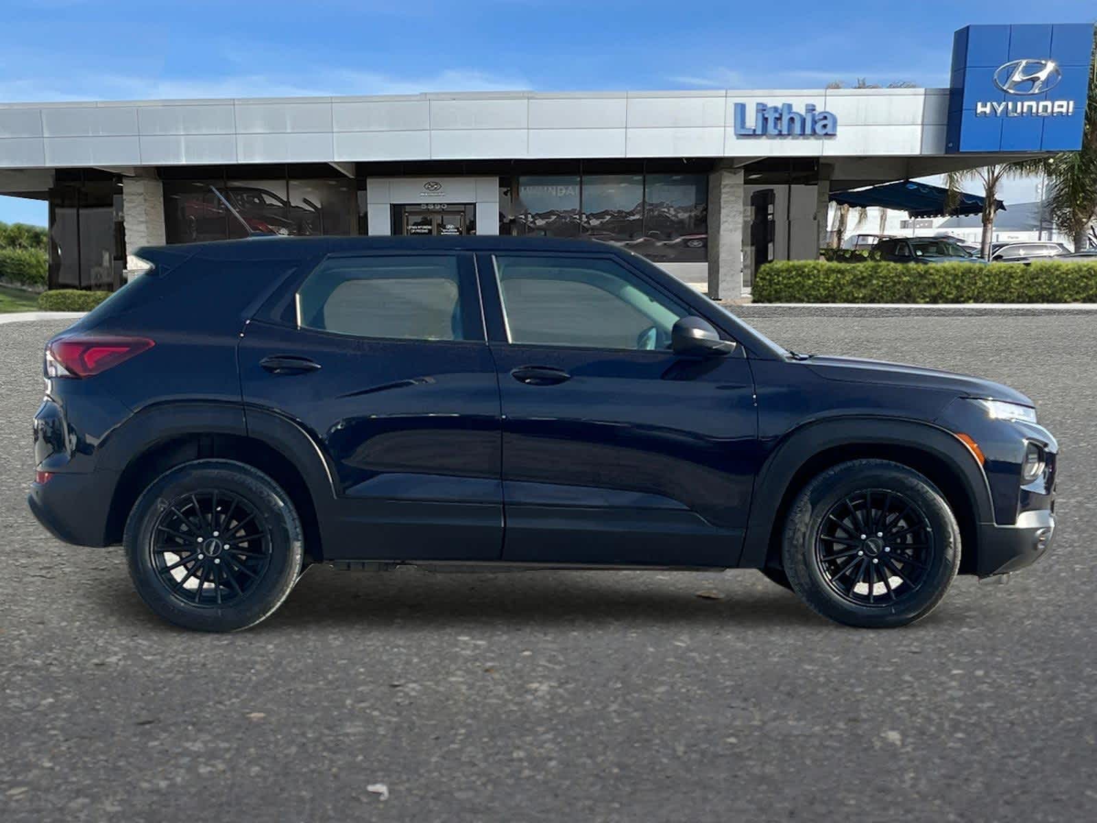 2021 Chevrolet TrailBlazer LS 8