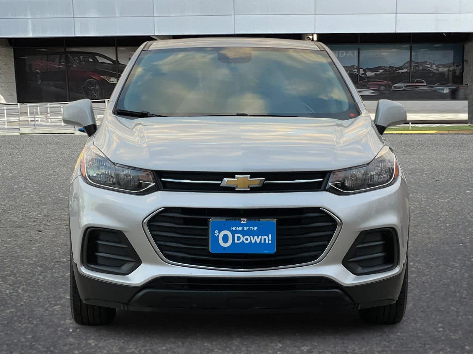 2021 Chevrolet Trax LS 10