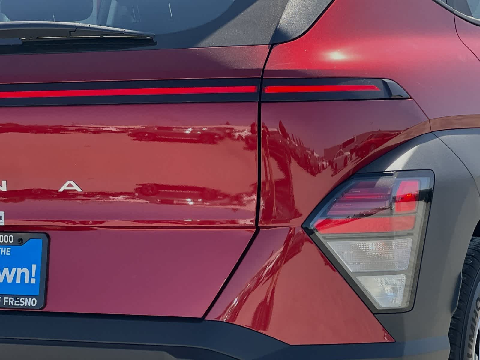 2025 Hyundai Kona SE 24