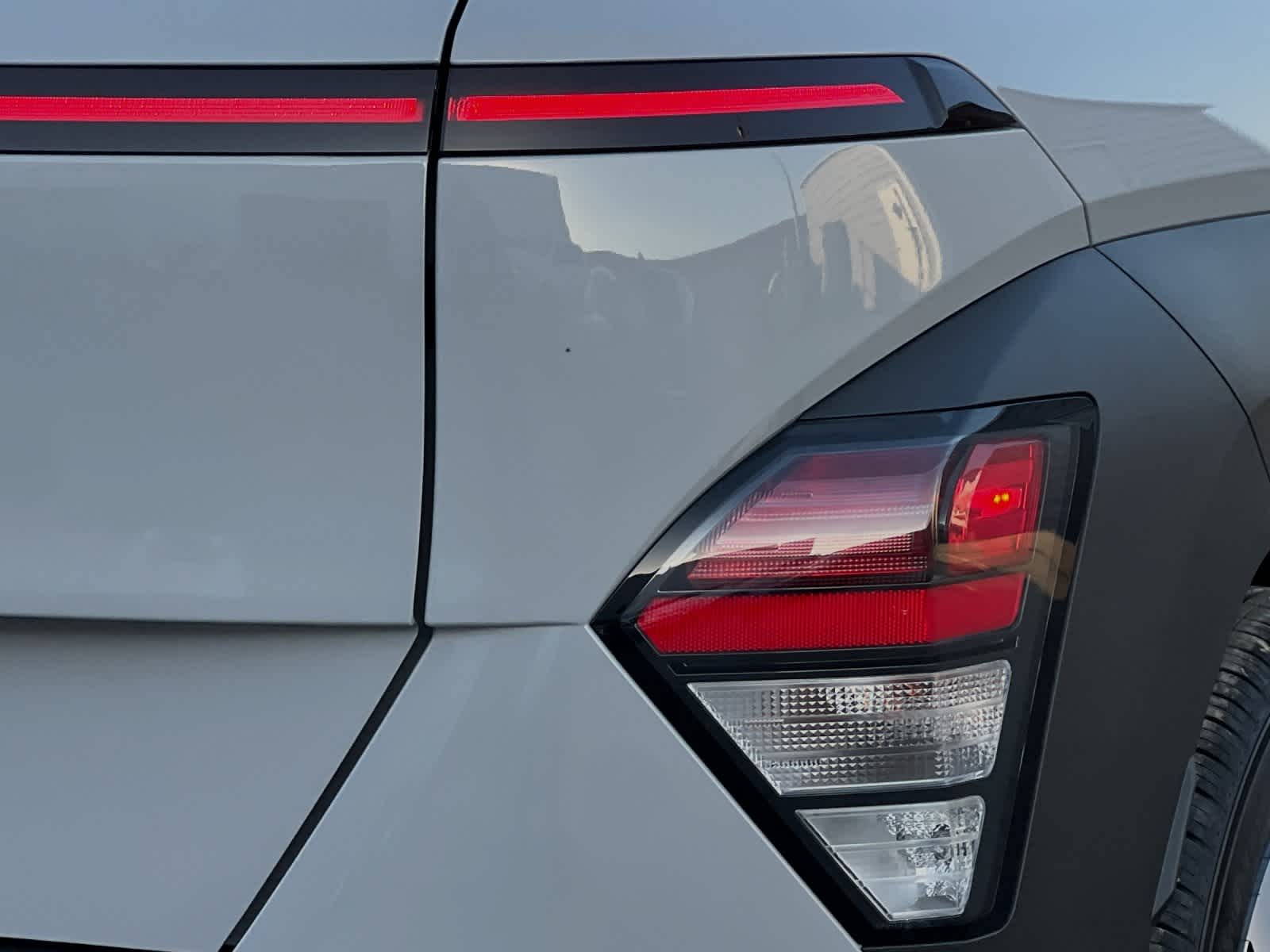 2025 Hyundai Kona SEL 25