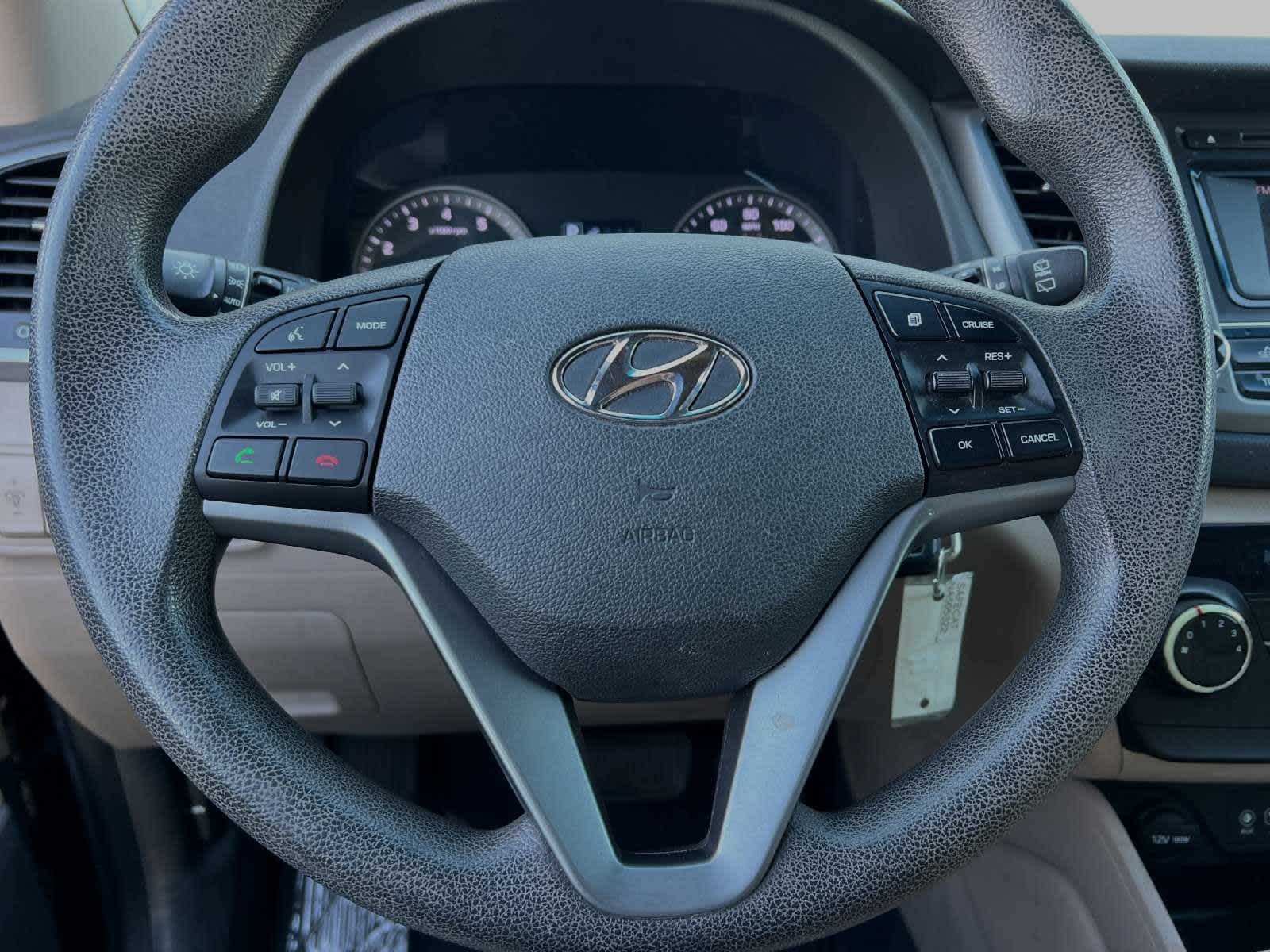 2016 Hyundai Tucson SE 22