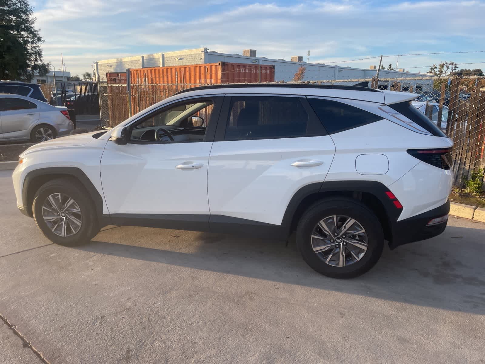 2022 Hyundai Tucson Hybrid Blue 5