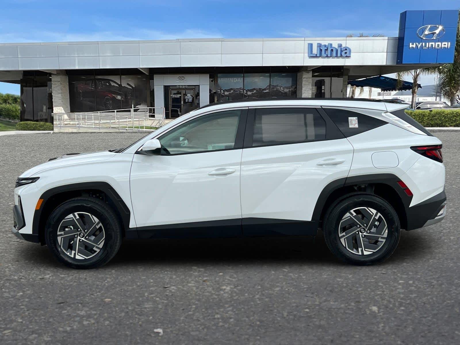 2025 Hyundai Tucson Hybrid Blue 5