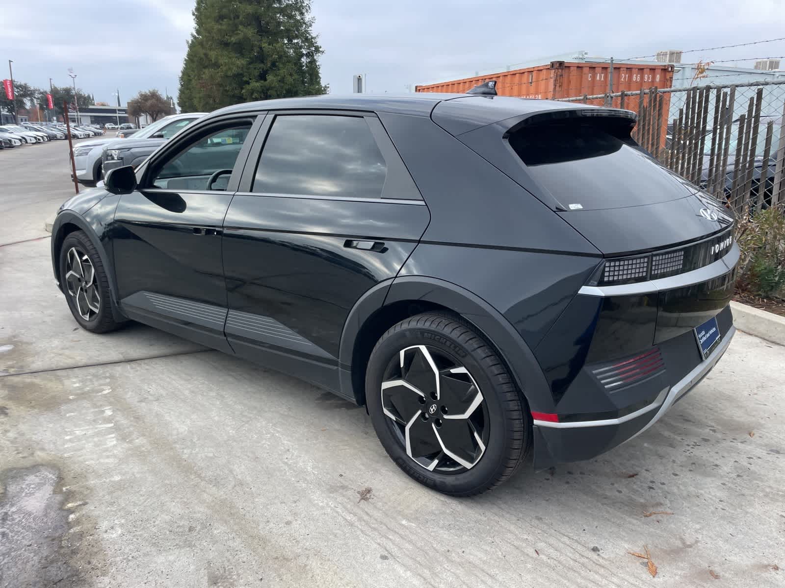 2023 Hyundai IONIQ 5 SE 5