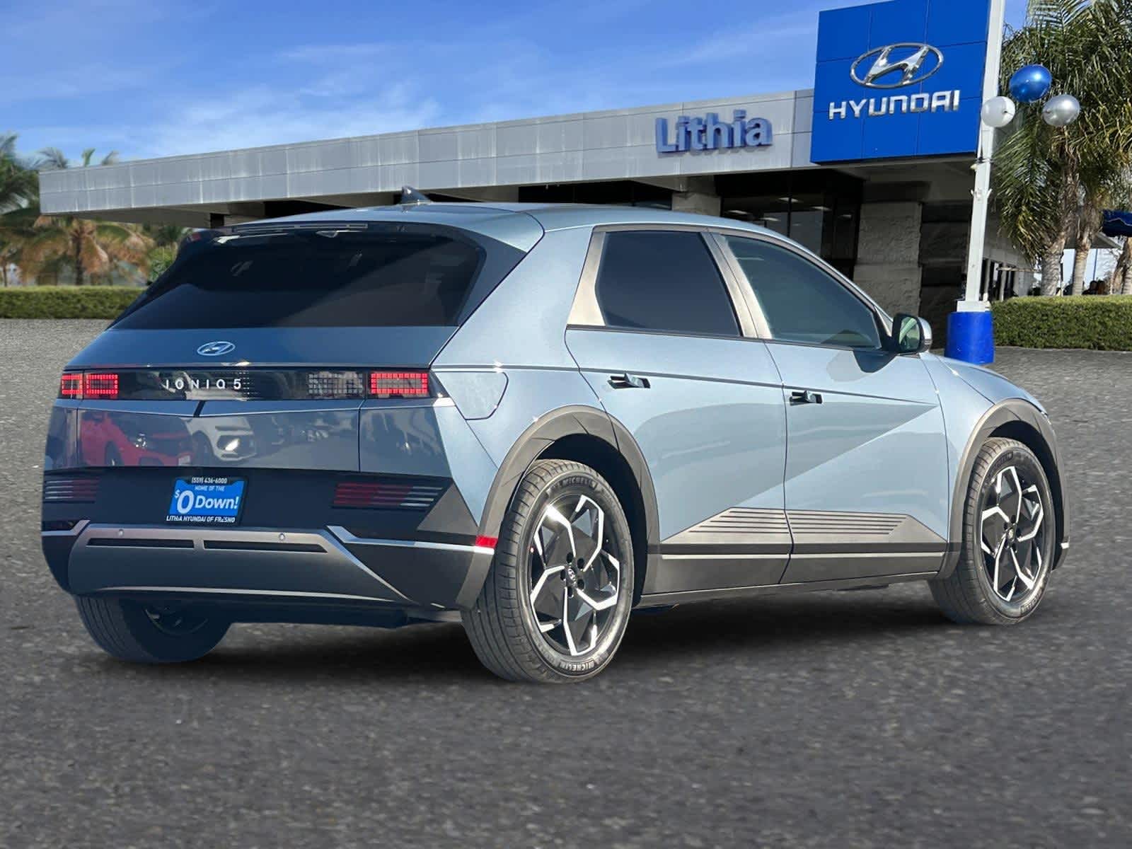 2024 Hyundai IONIQ 5 SEL 3