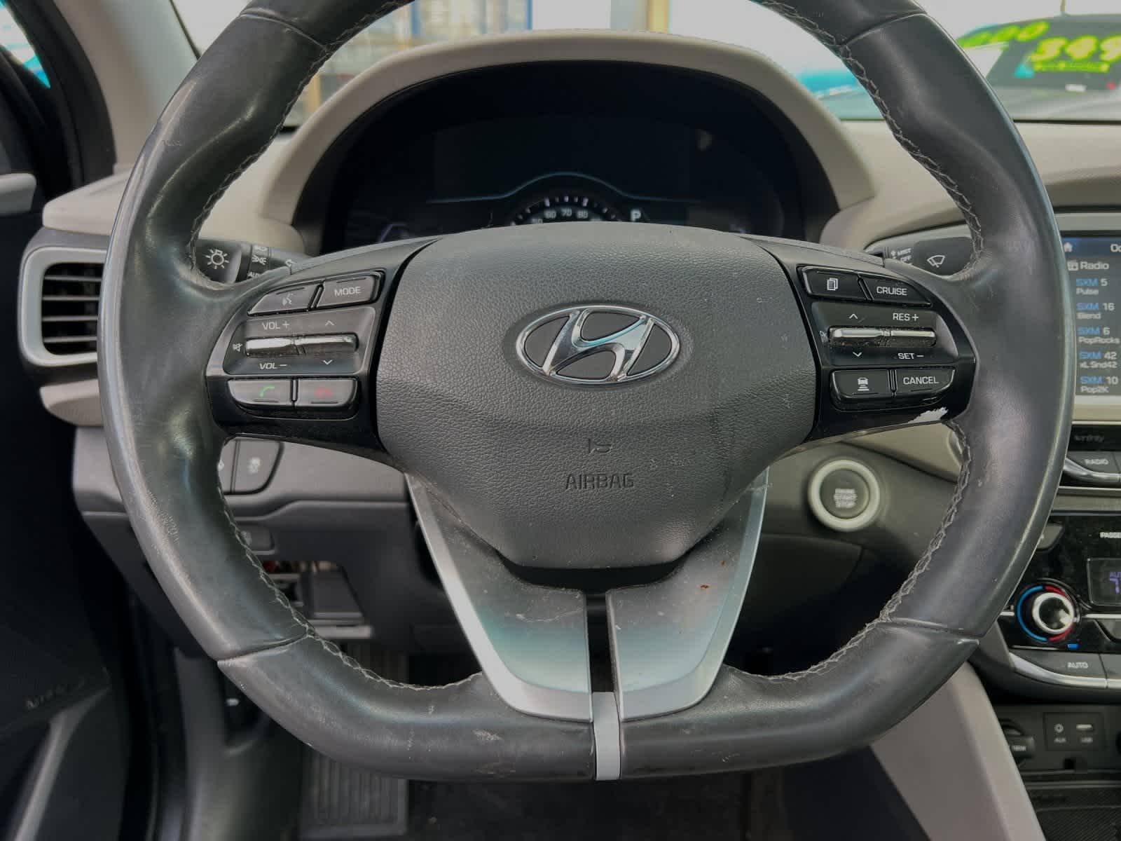 2019 Hyundai IONIQ Hybrid Limited 24