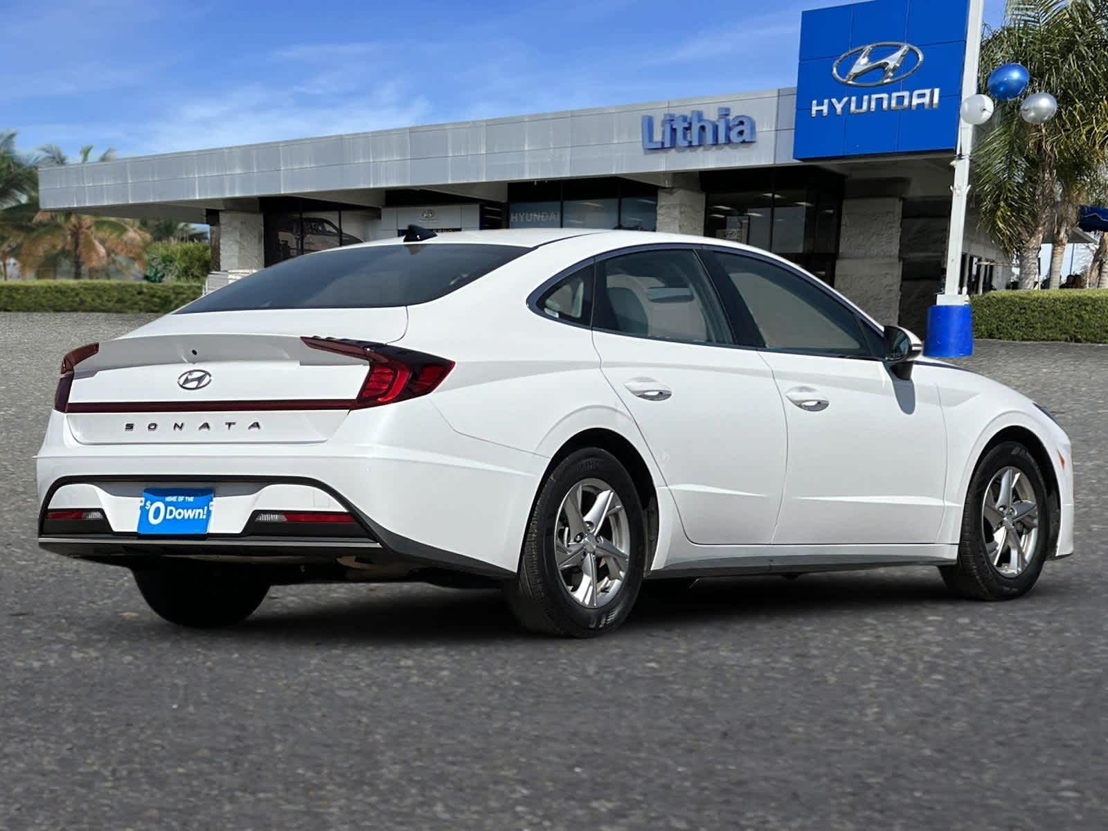 2022 Hyundai Sonata SE 2