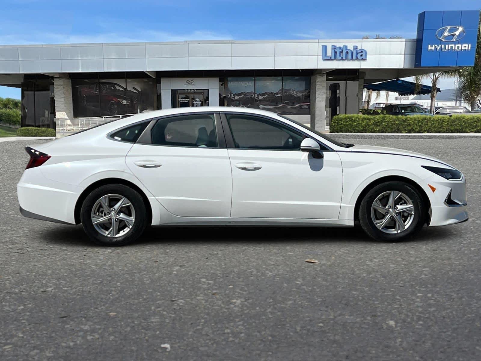 2022 Hyundai Sonata SE 8