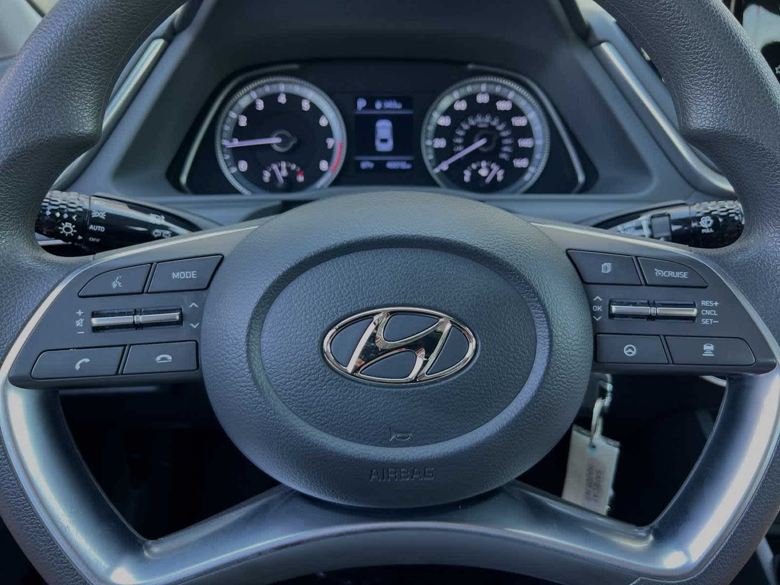 2022 Hyundai Sonata SE 21