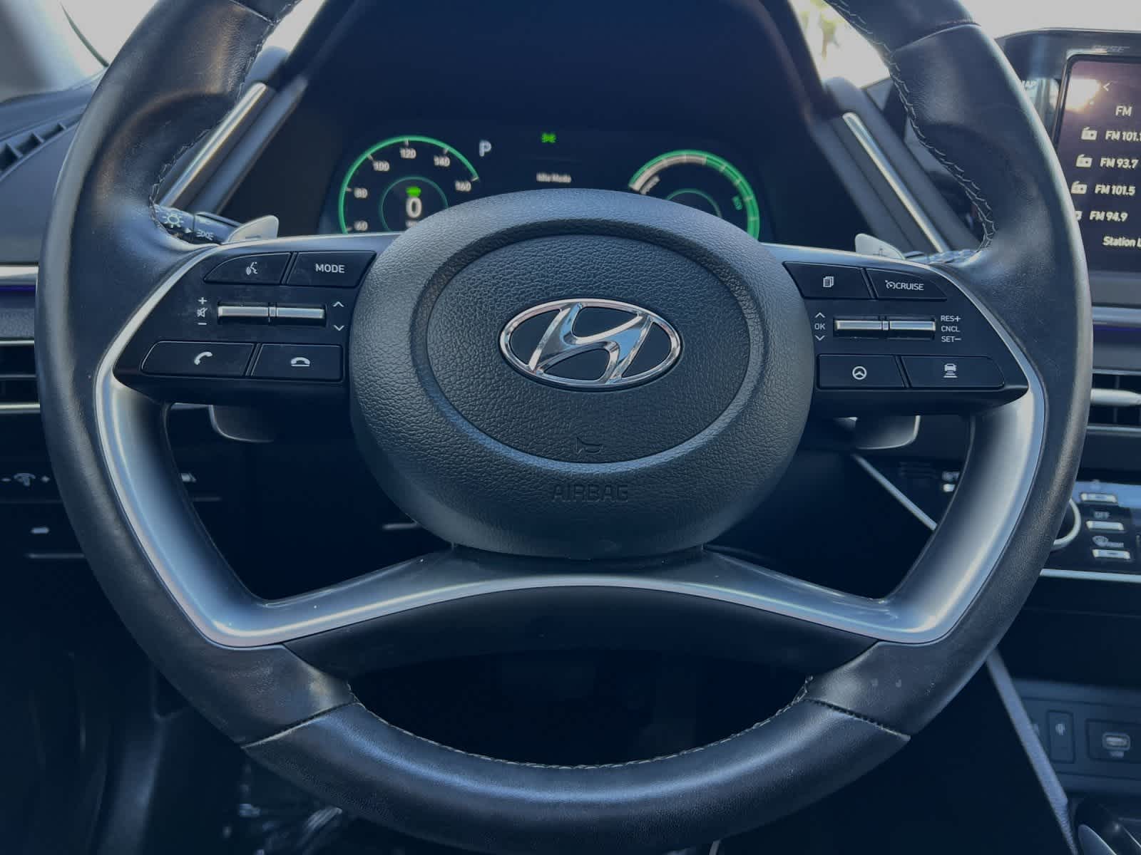 2023 Hyundai Sonata Hybrid Limited 23