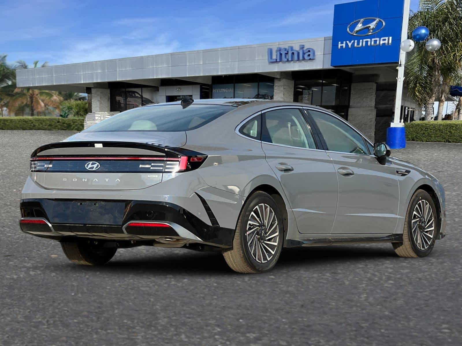 2025 Hyundai Sonata Hybrid Limited 2