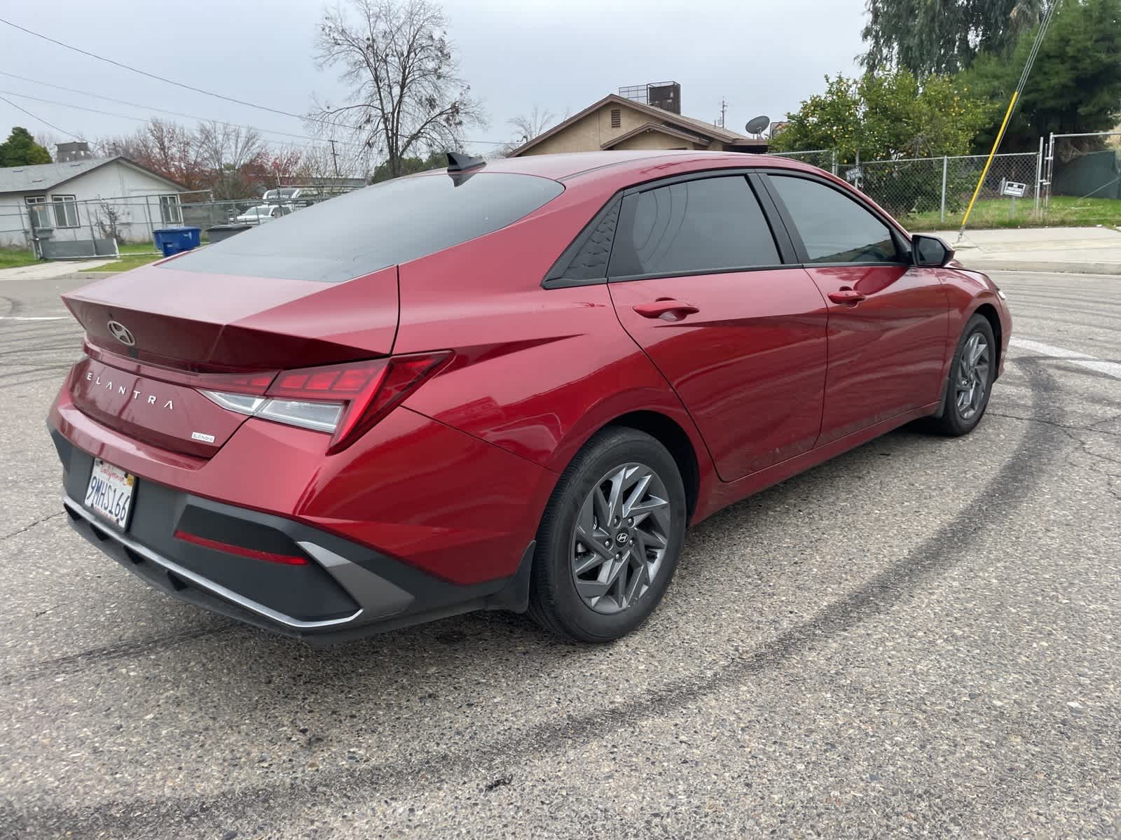 2024 Hyundai Elantra Hybrid Blue 6