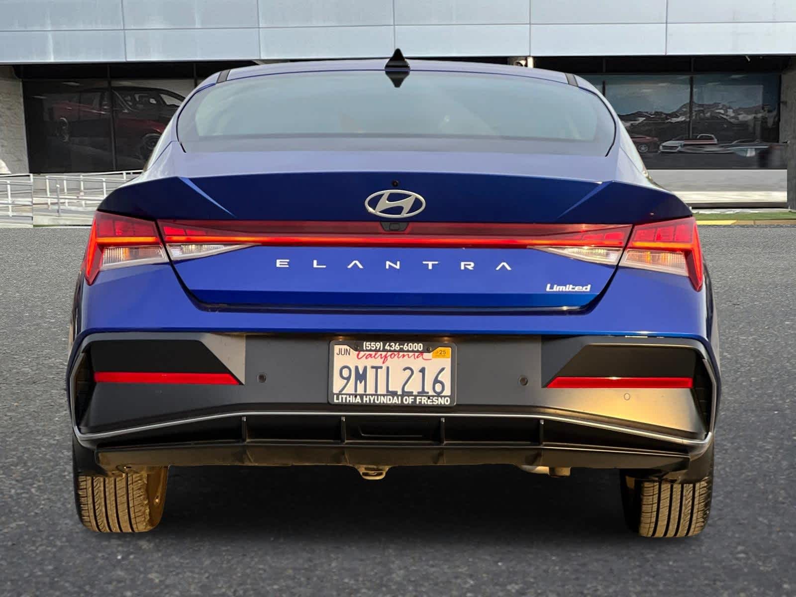 2024 Hyundai Elantra Limited 7