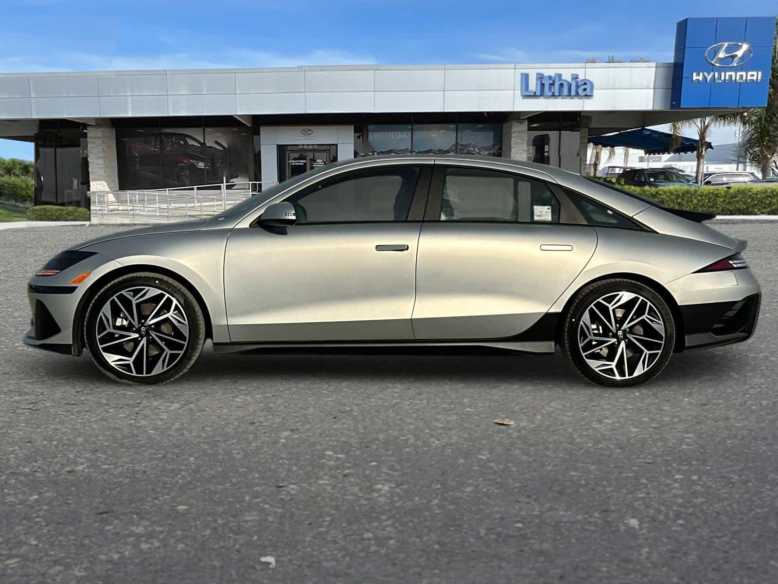 2025 Hyundai IONIQ 6 SEL 5