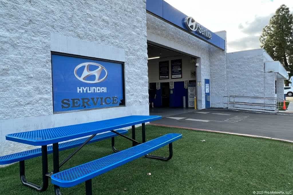 2022 Hyundai Venue Limited 32