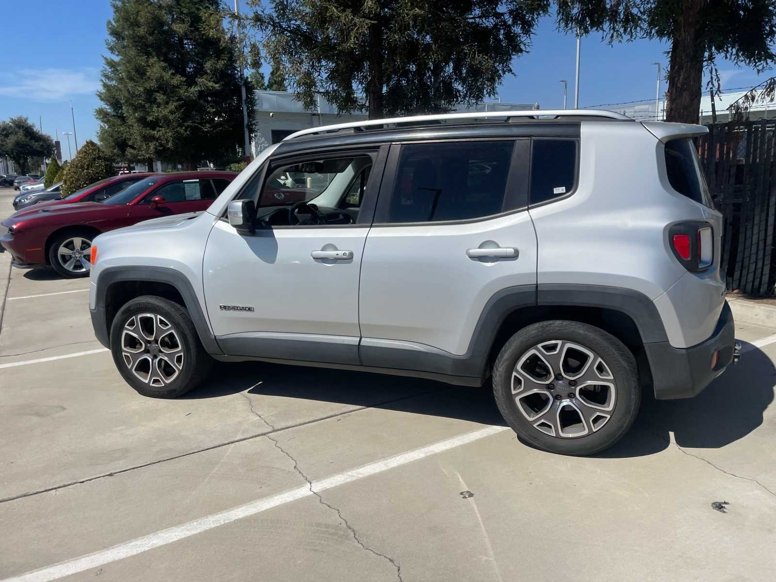 2015 Jeep Renegade Limited 8