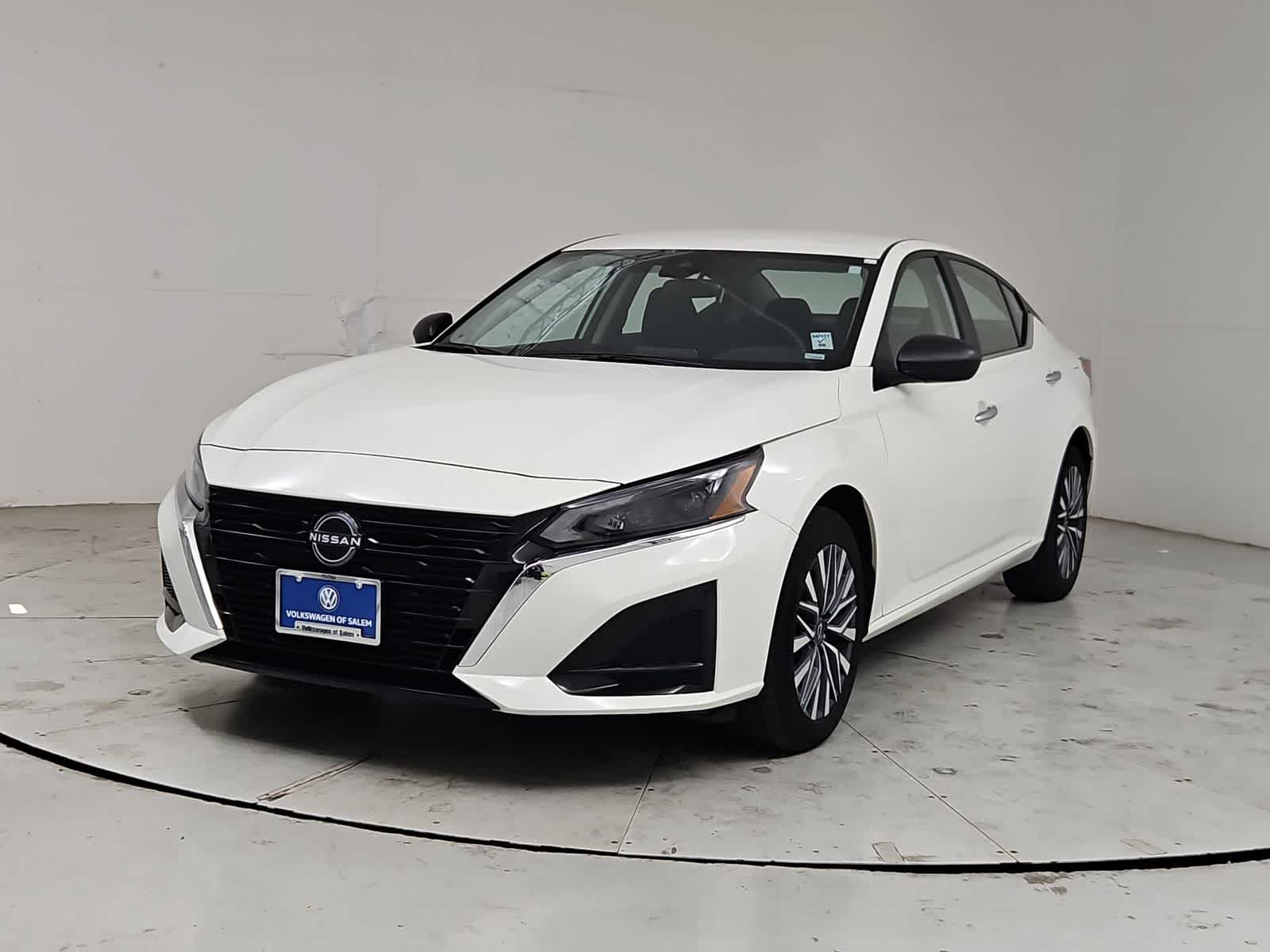 2025 Nissan Altima