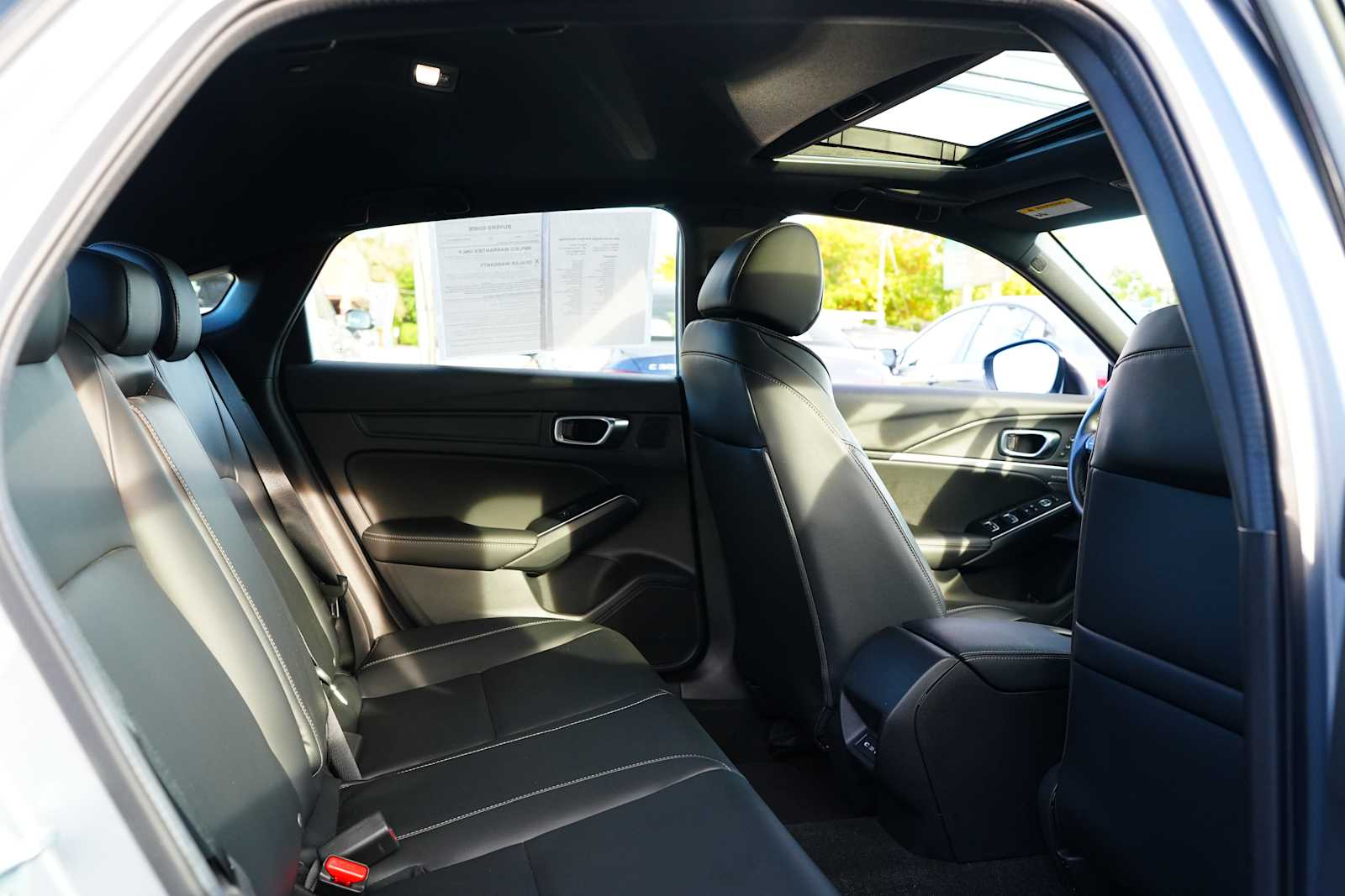 Photo 32