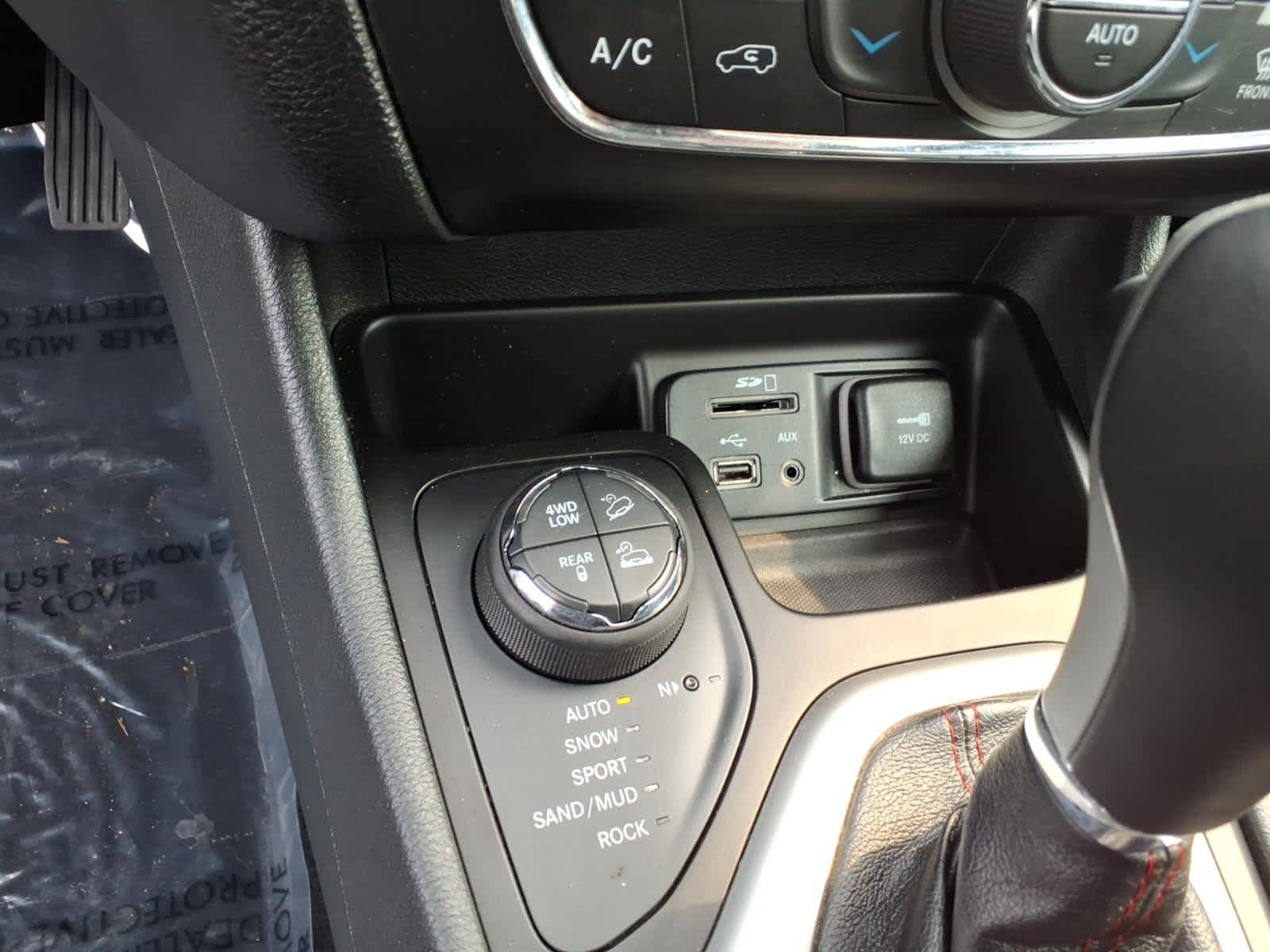 Used 2014 Jeep Cherokee SUV