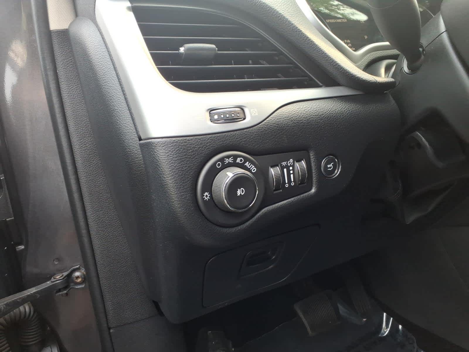 Used 2014 Jeep Cherokee SUV