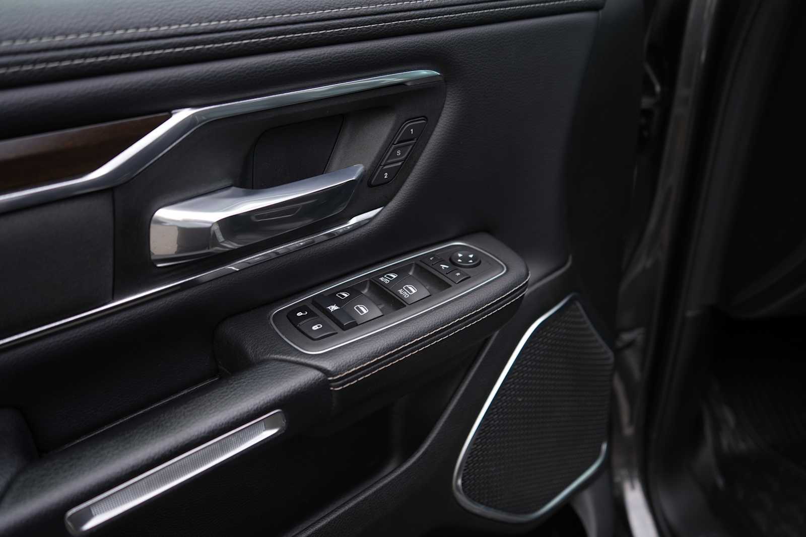 2022 RAM Ram 1500 Pickup Laramie - Photo 31