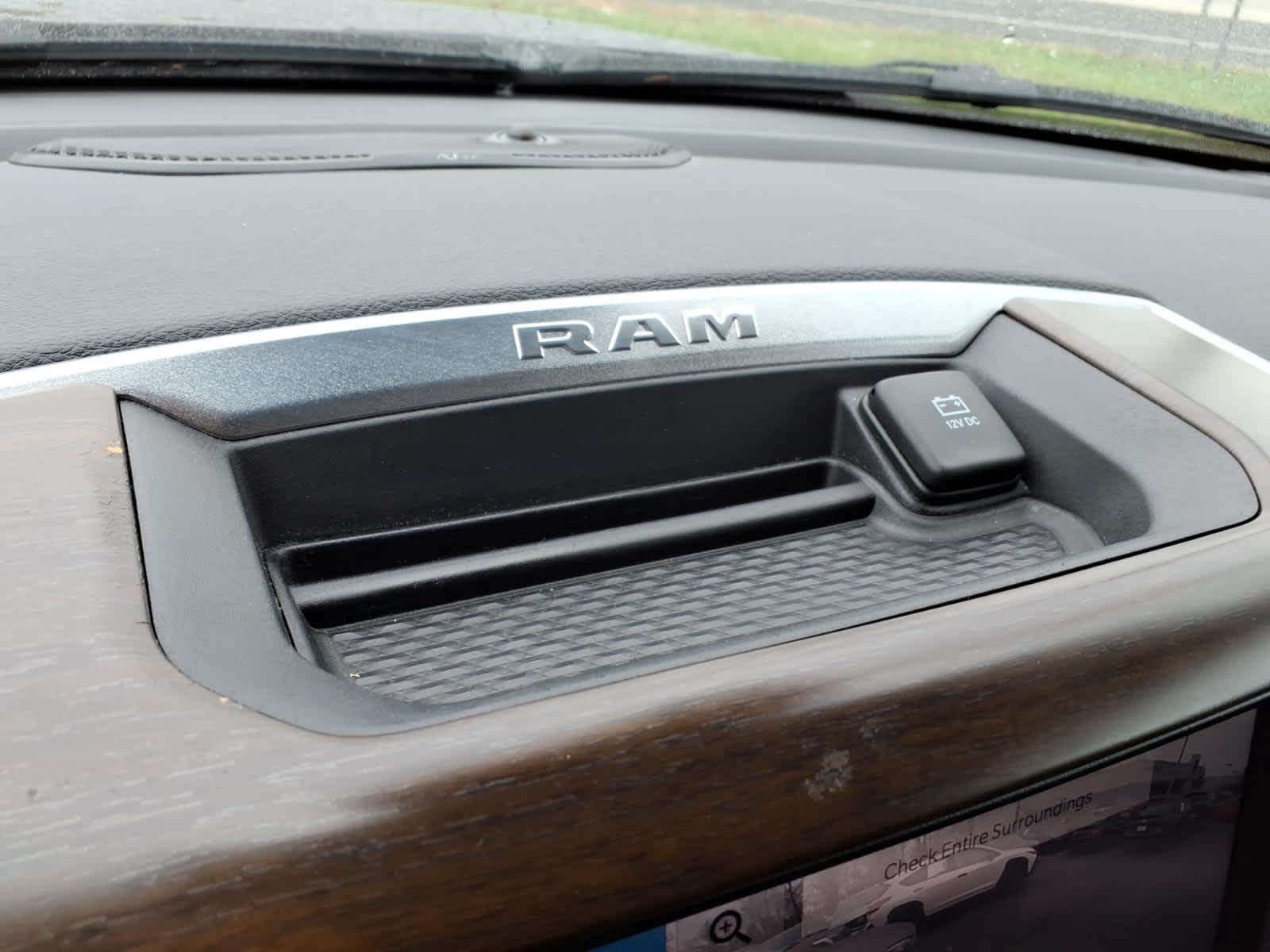 2022 RAM Ram 1500 Pickup Laramie - Photo 38