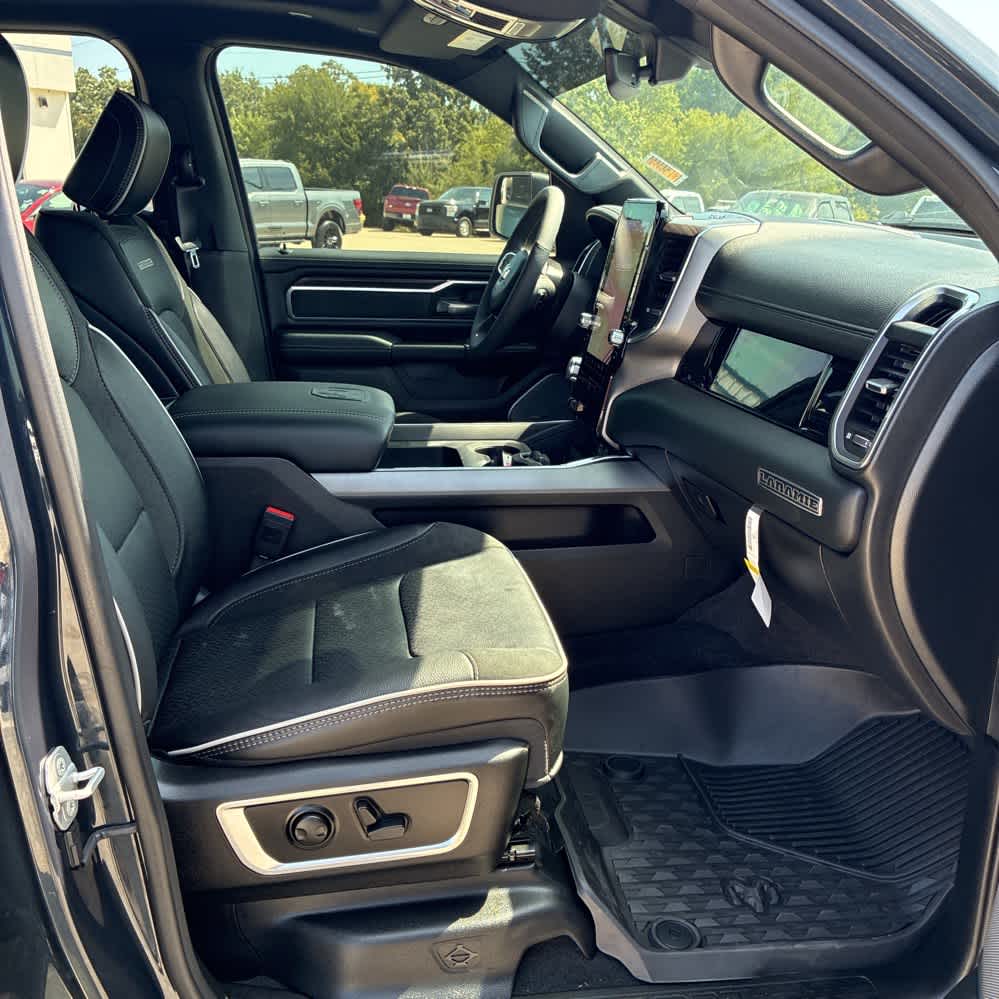 2026 RAM Ram 1500 Pickup Laramie - Photo 19