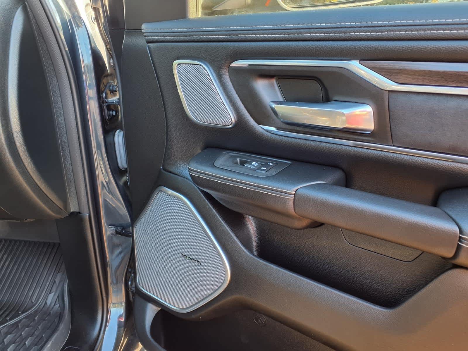 2026 RAM Ram 1500 Pickup Laramie - Photo 37