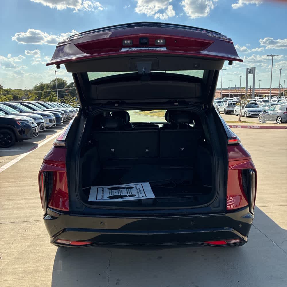 Used 2025 Cadillac LYRIQ SUV