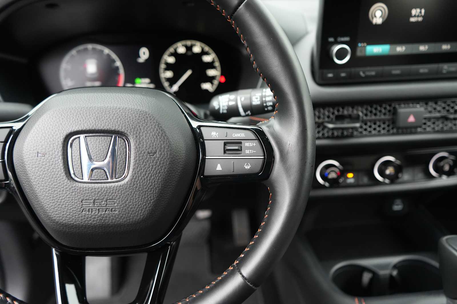 Used 2025 Honda HR-V SUV