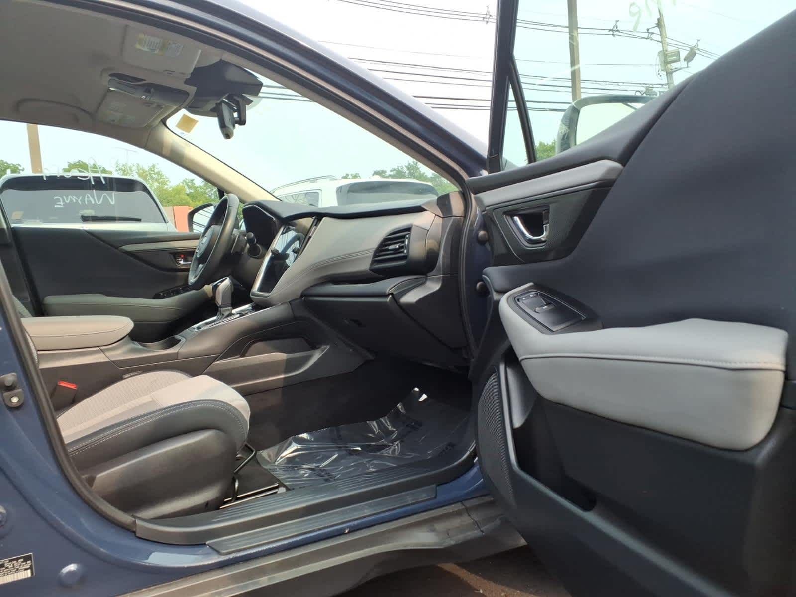 2025 Subaru Outback Premium - Photo 14