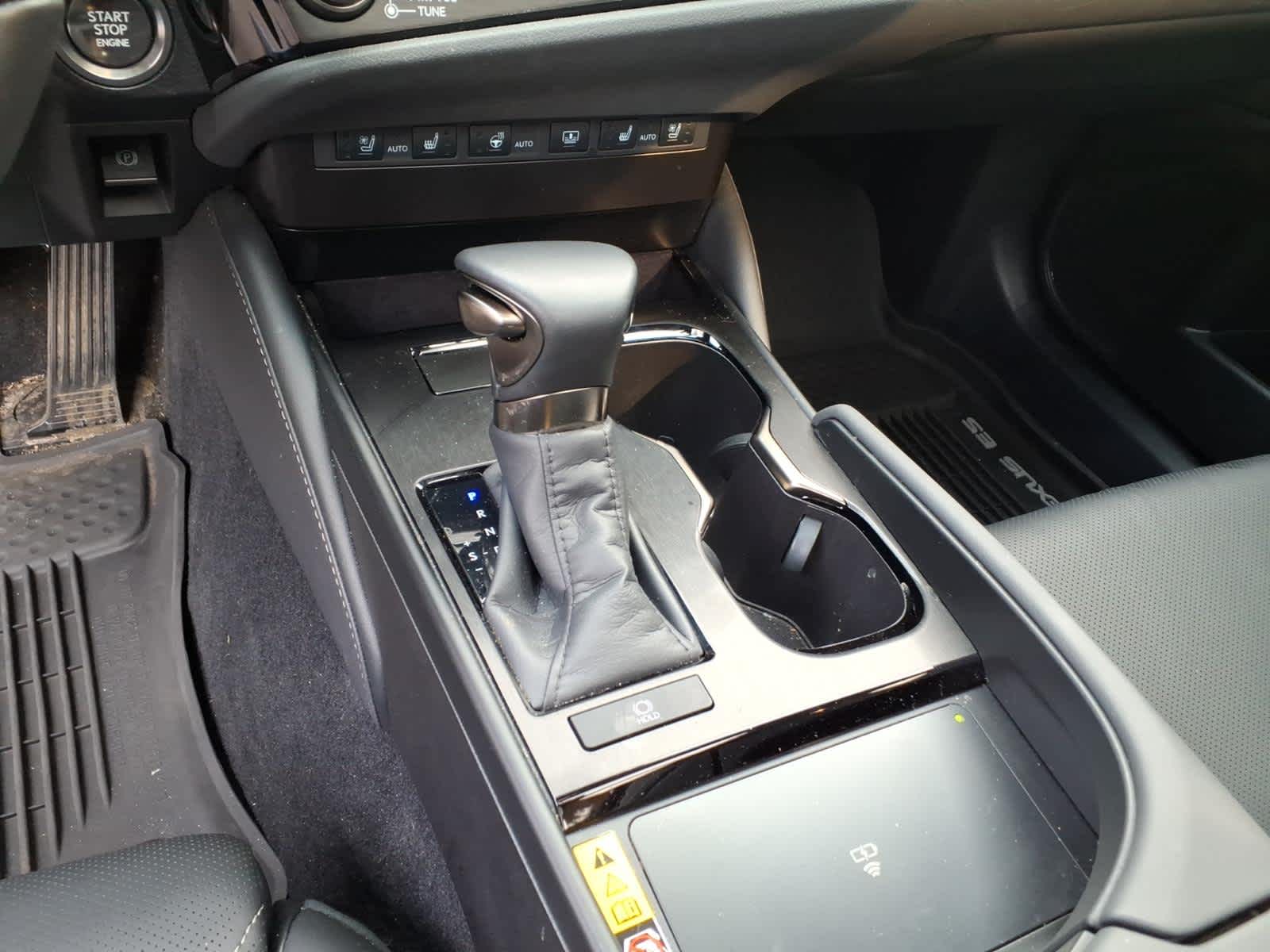 Used 2024 Lexus ES 350 Sedan