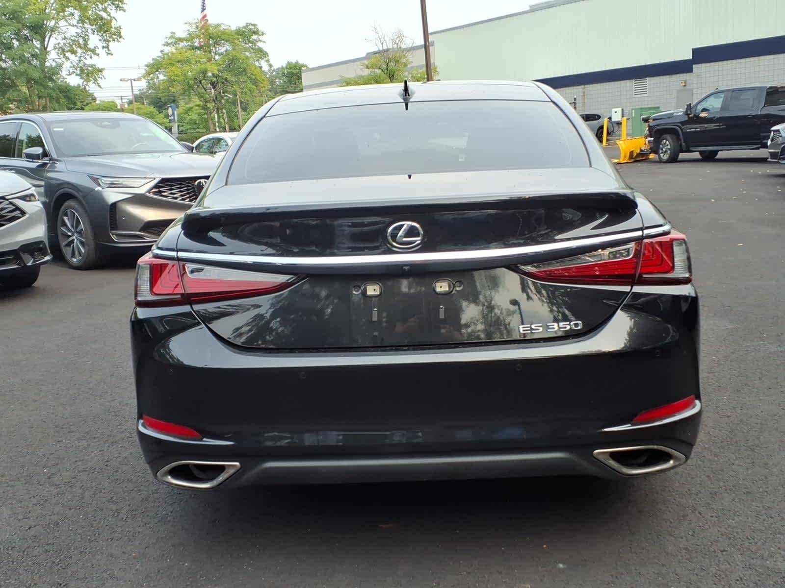 Used 2024 Lexus ES 350 Sedan