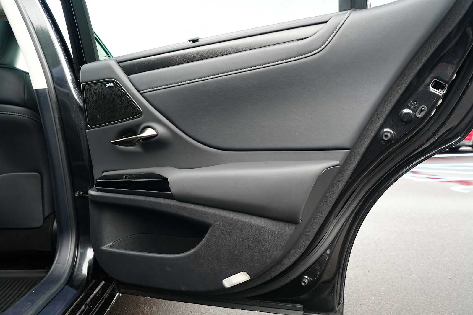 Used 2024 Lexus ES 350 Sedan