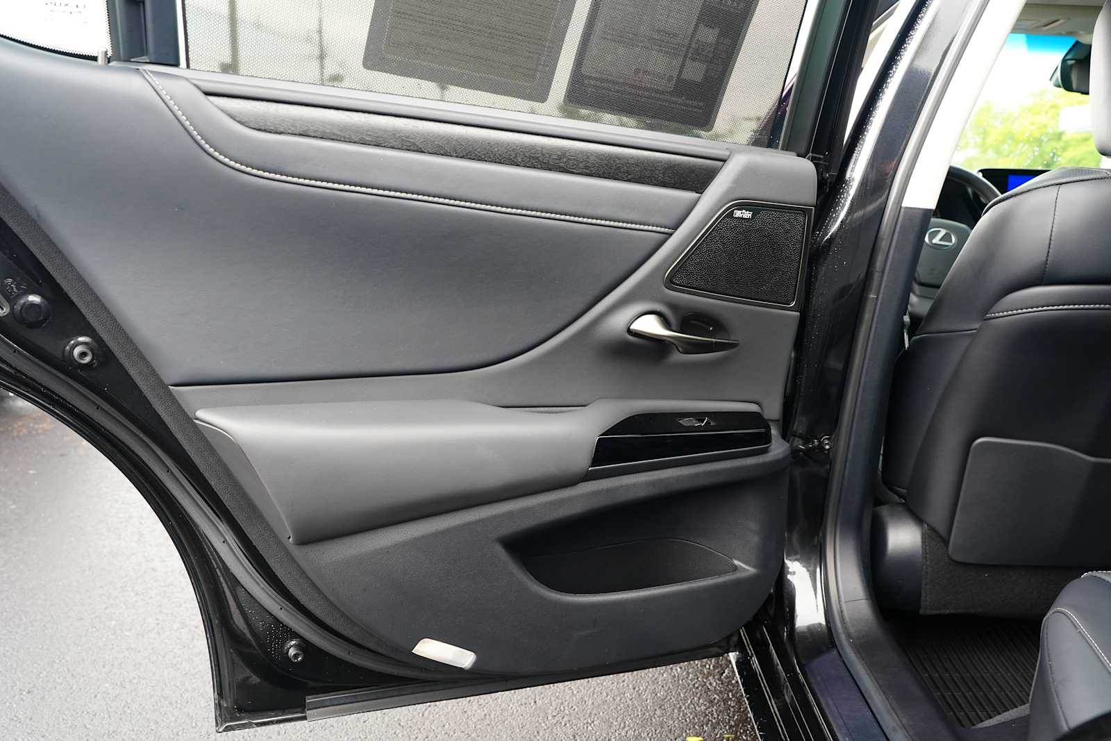 Used 2024 Lexus ES 350 Sedan