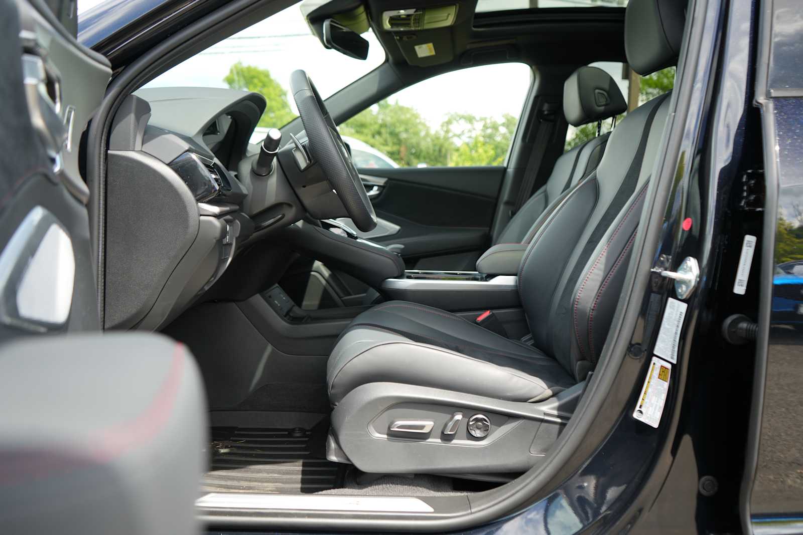 Used 2025 Acura RDX SUV
