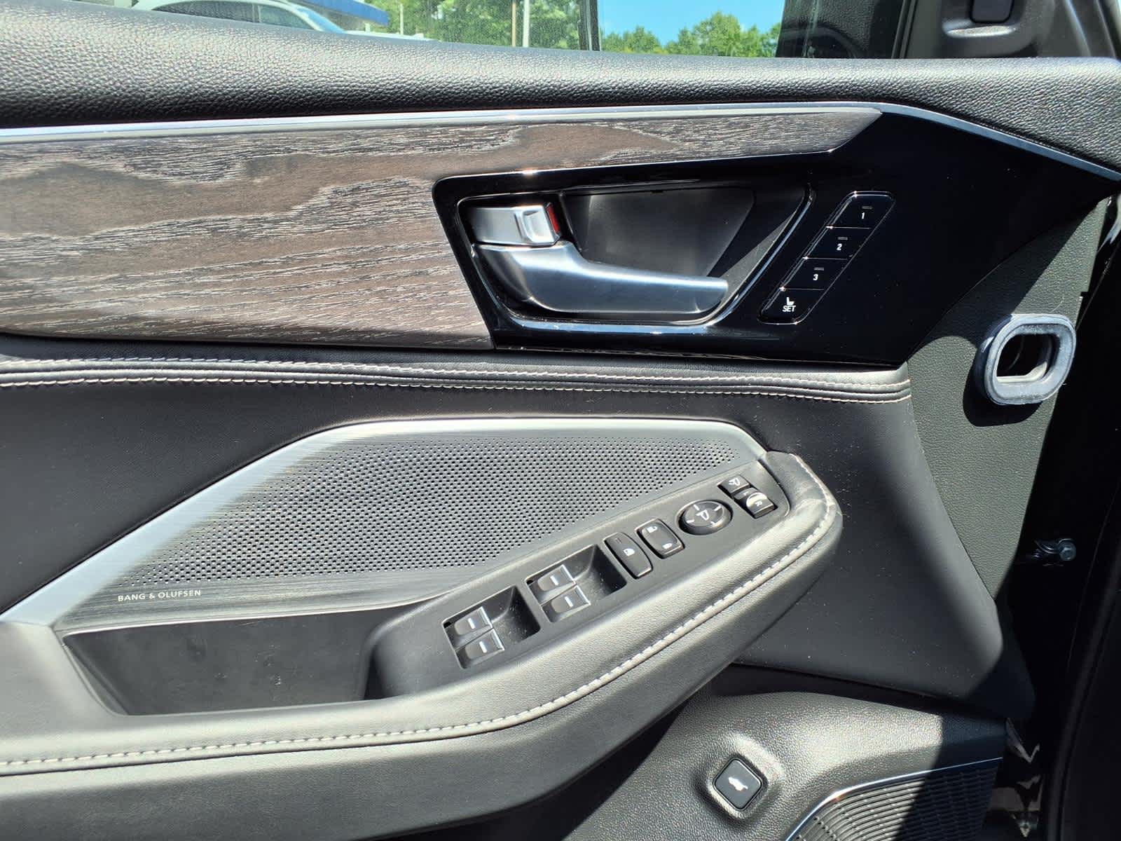 Used 2025 Acura MDX SUV