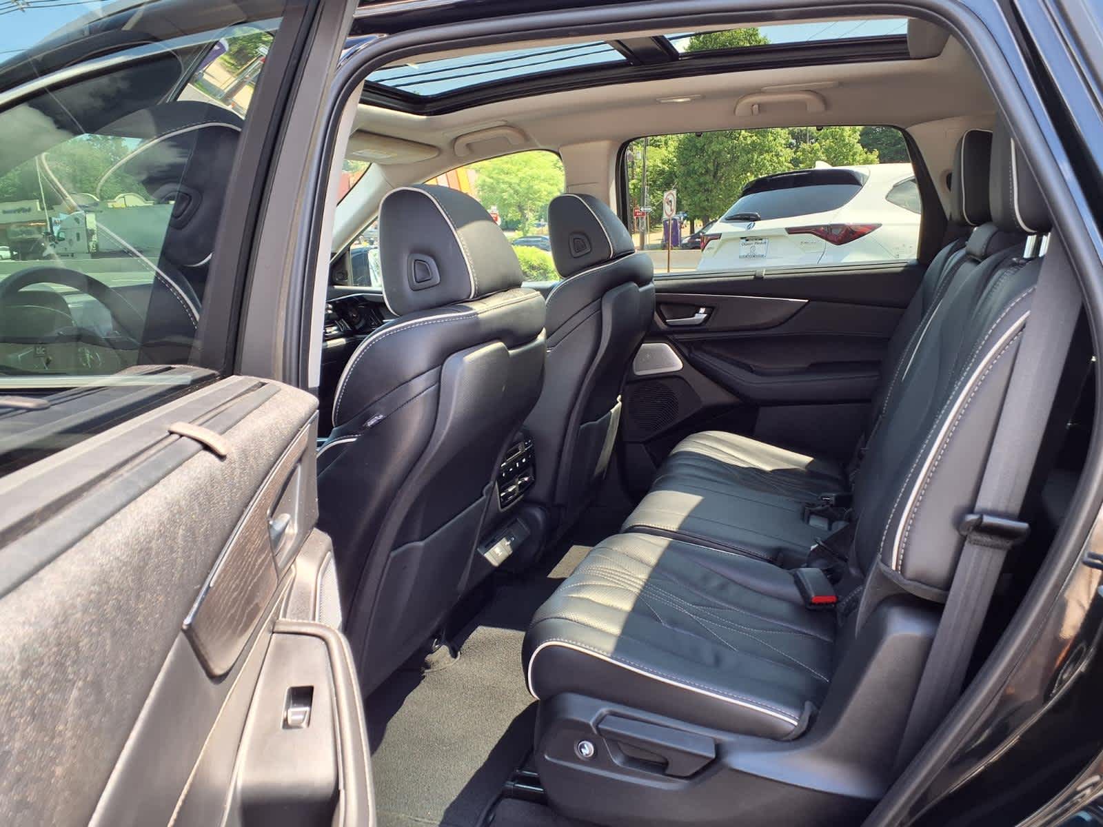 Used 2025 Acura MDX SUV