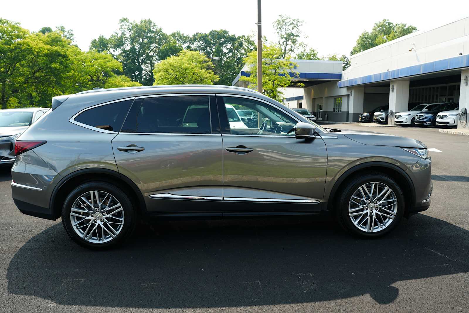 Used 2023 Acura MDX SUV