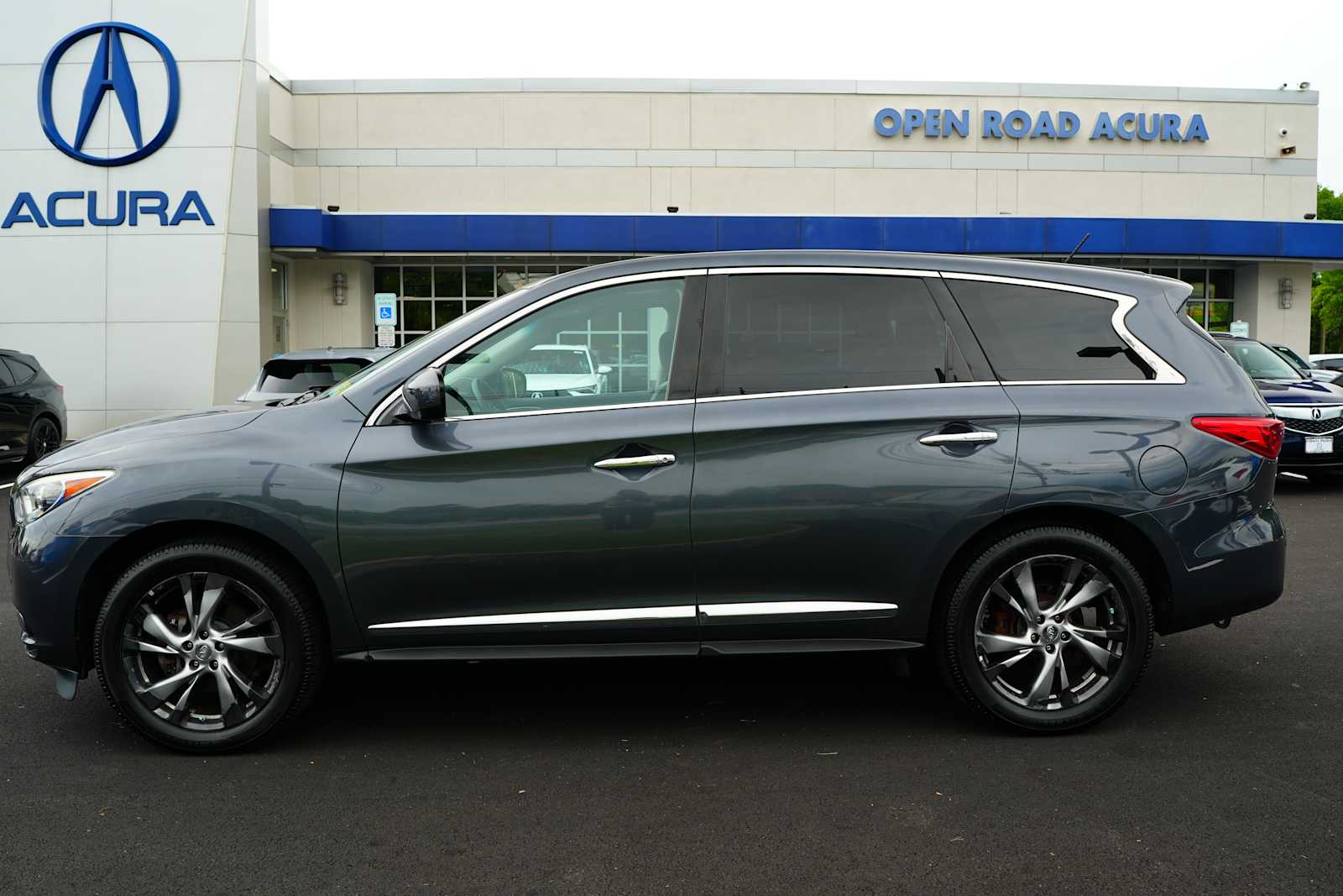 Used 2013 Infiniti JX35 SUV