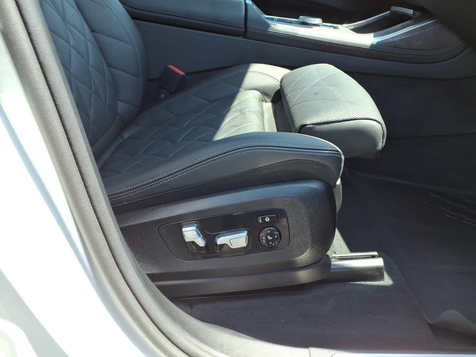 Used 2024 BMW X7 xDrive40i SUV