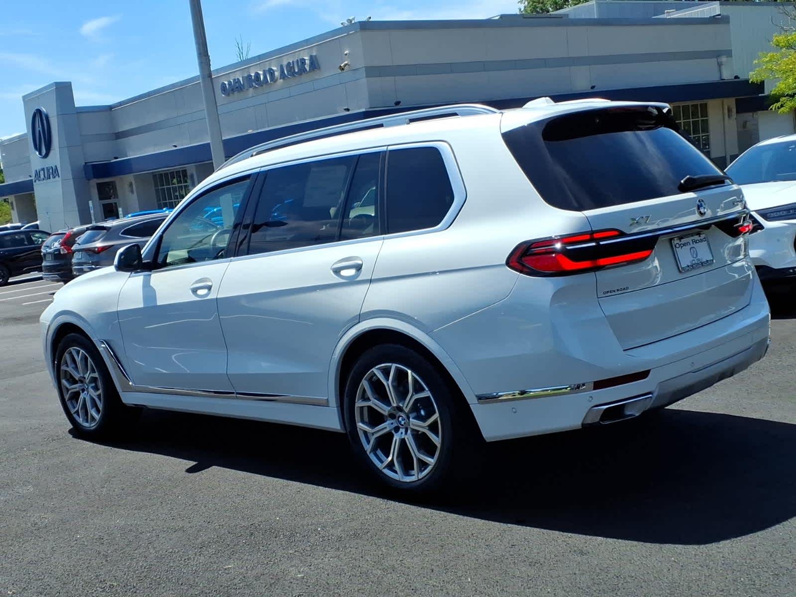 Used 2024 BMW X7 xDrive40i SUV