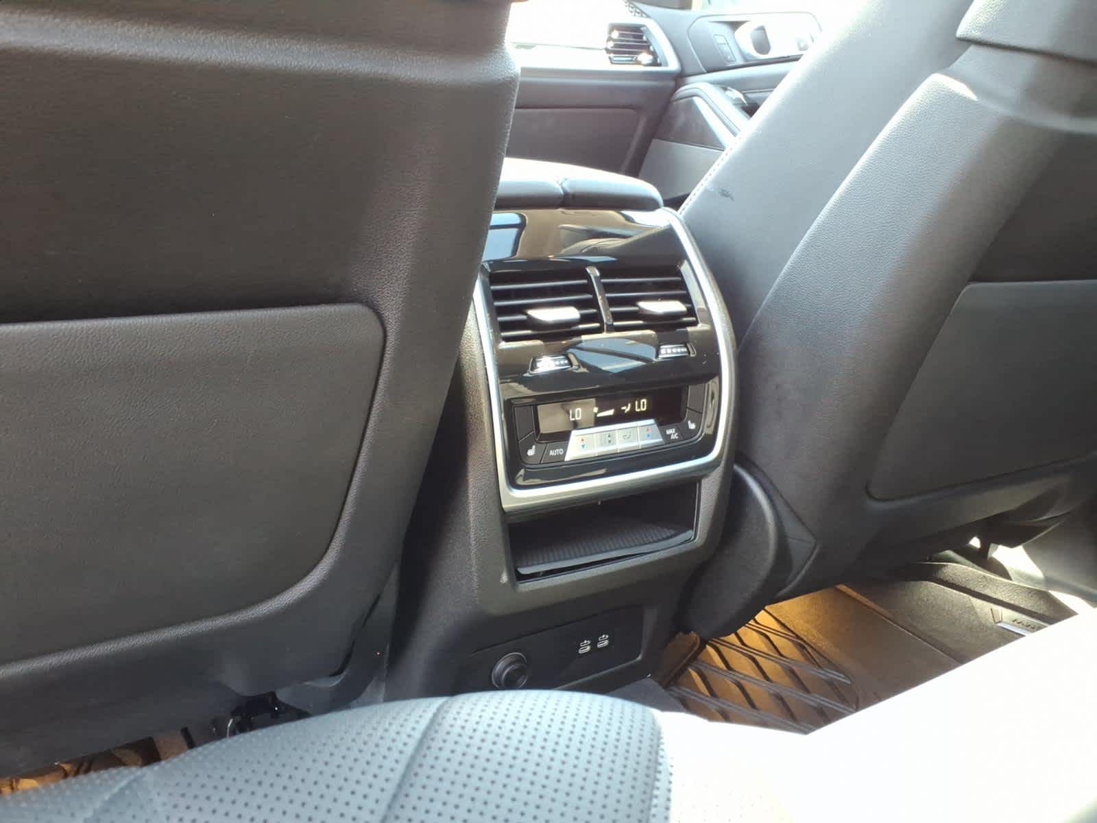 Used 2024 BMW X7 xDrive40i SUV