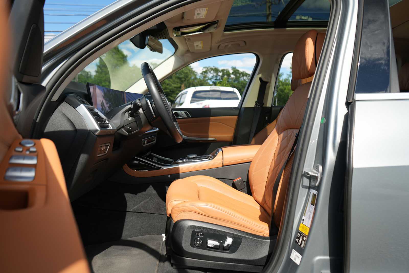 Used 2023 BMW X7 xDrive40i SUV