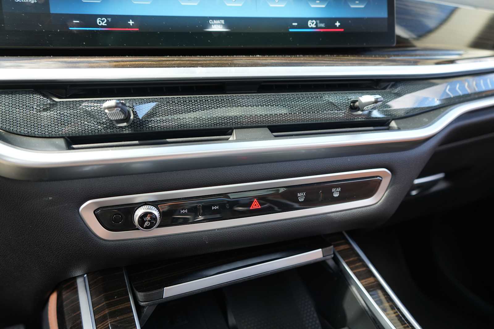 Used 2023 BMW X7 xDrive40i SUV