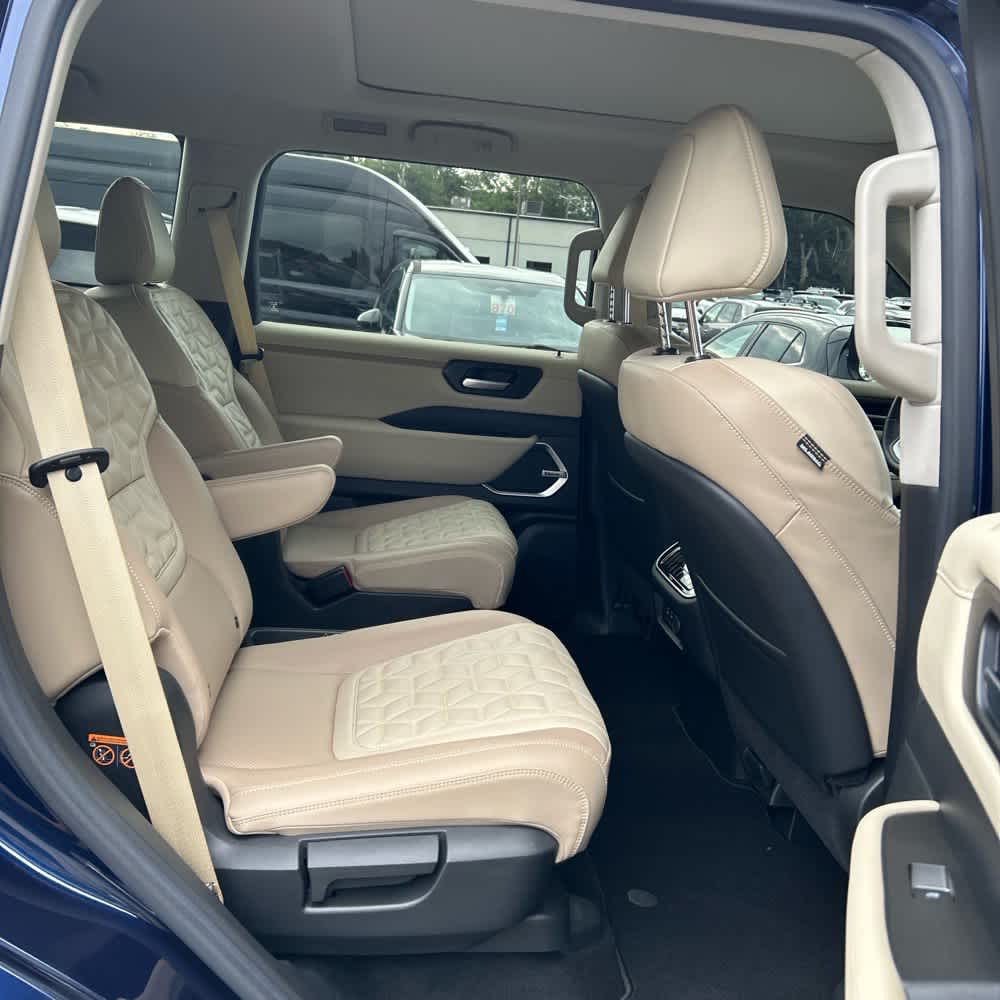 Used 2025 Nissan Armada SUV