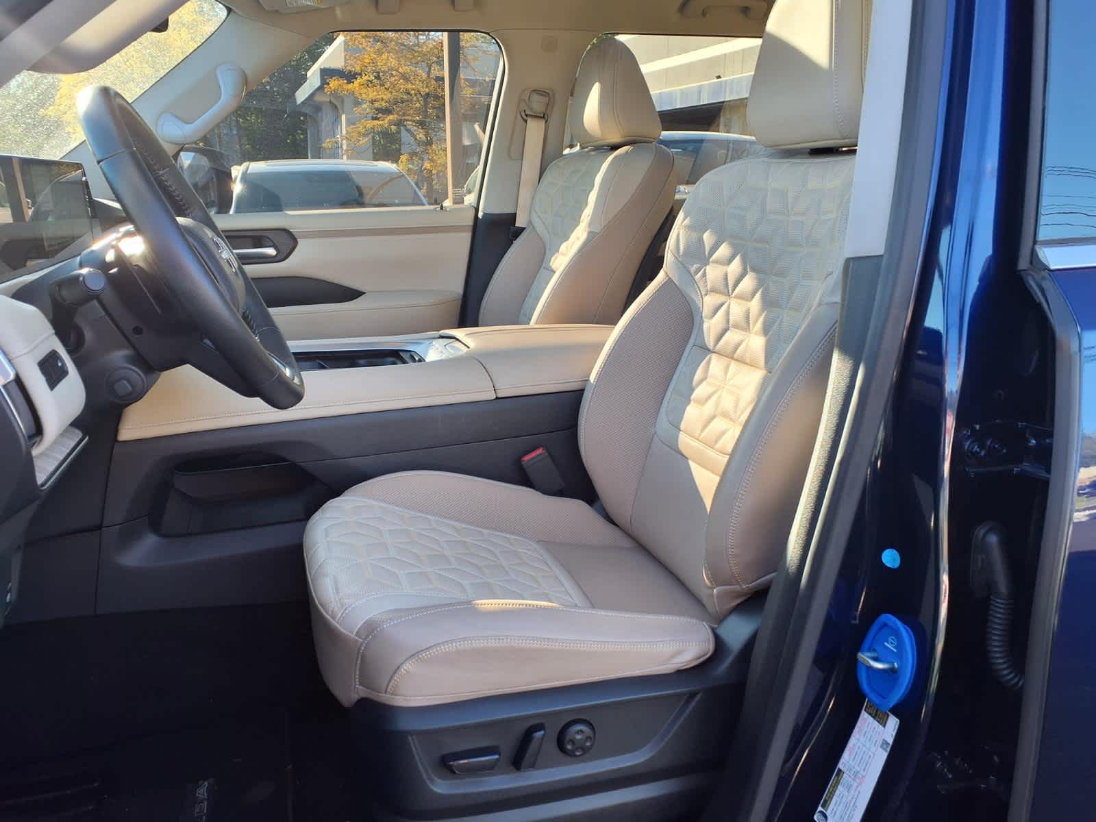 Used 2025 Nissan Armada SUV